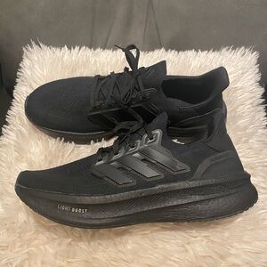 ADIDAS Men’s Ultraboost 5 Continental Running Shoes Size 12 TRIPLE BLACK